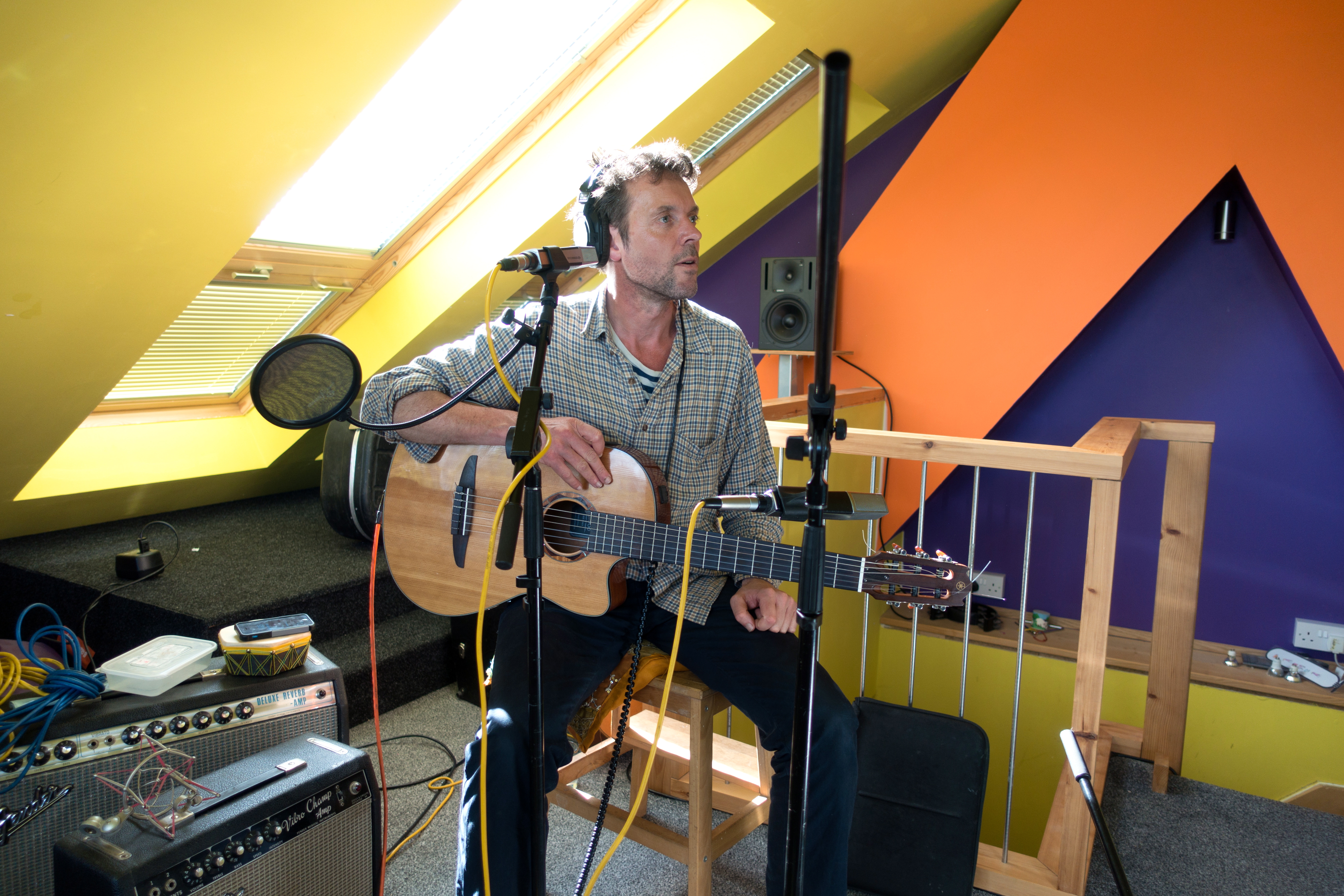 This image has an empty alt attribute; its file name is tony-almond-the-explorer-01470.jpg